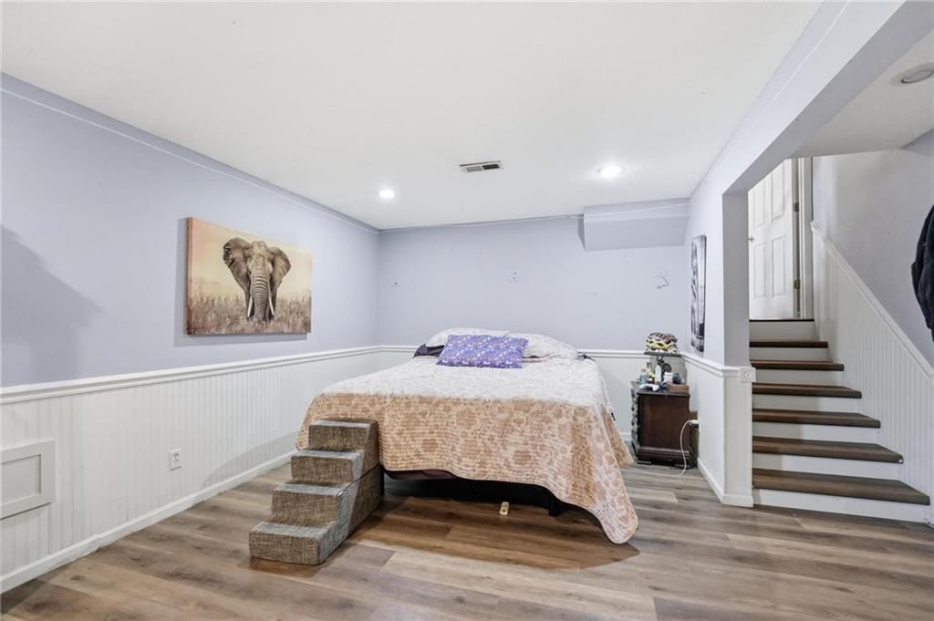 Photo 23 of 46 - 11307 N Jefferson Street, Kansas City, MO 64155