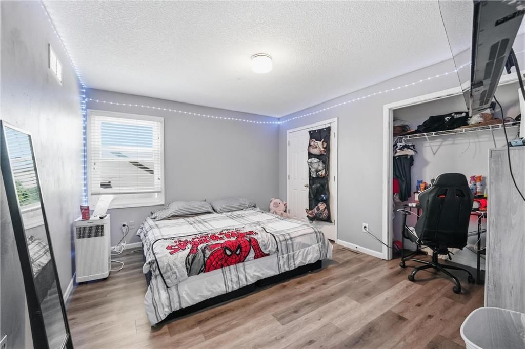 Photo 34 of 46 - 11307 N Jefferson Street, Kansas City, MO 64155