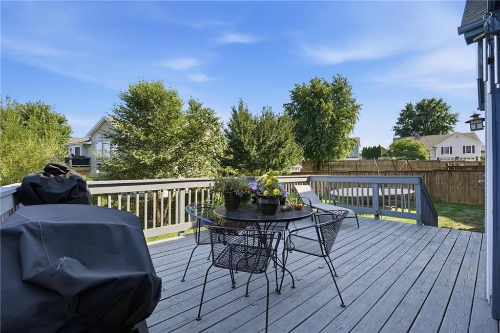 Photo 41 of 46, 11307 N Jefferson Street, Kansas City, MO 64155