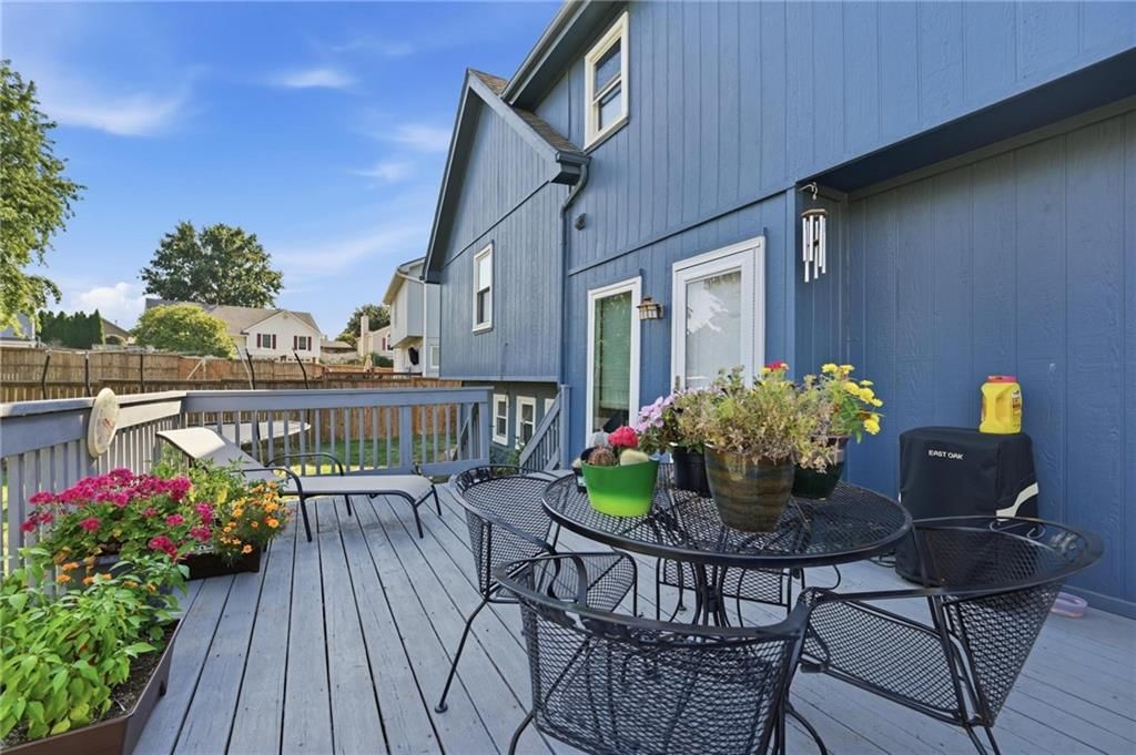 Photo 42 of 46 - 11307 N Jefferson Street, Kansas City, MO 64155