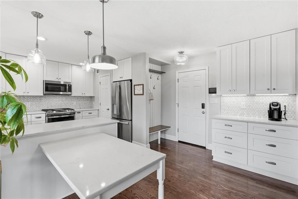7228 Woodward Street — photo 12