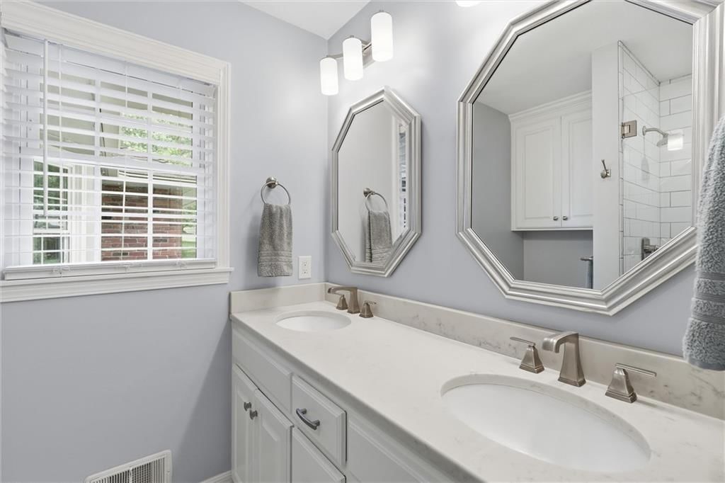 7228 Woodward Street — photo 19