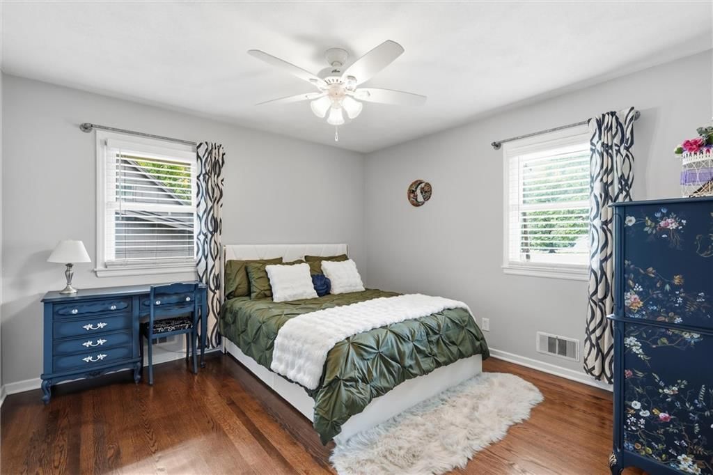 7228 Woodward Street — photo 20