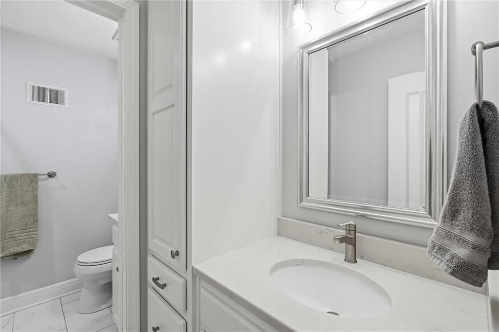 7228 Woodward Street — photo 23