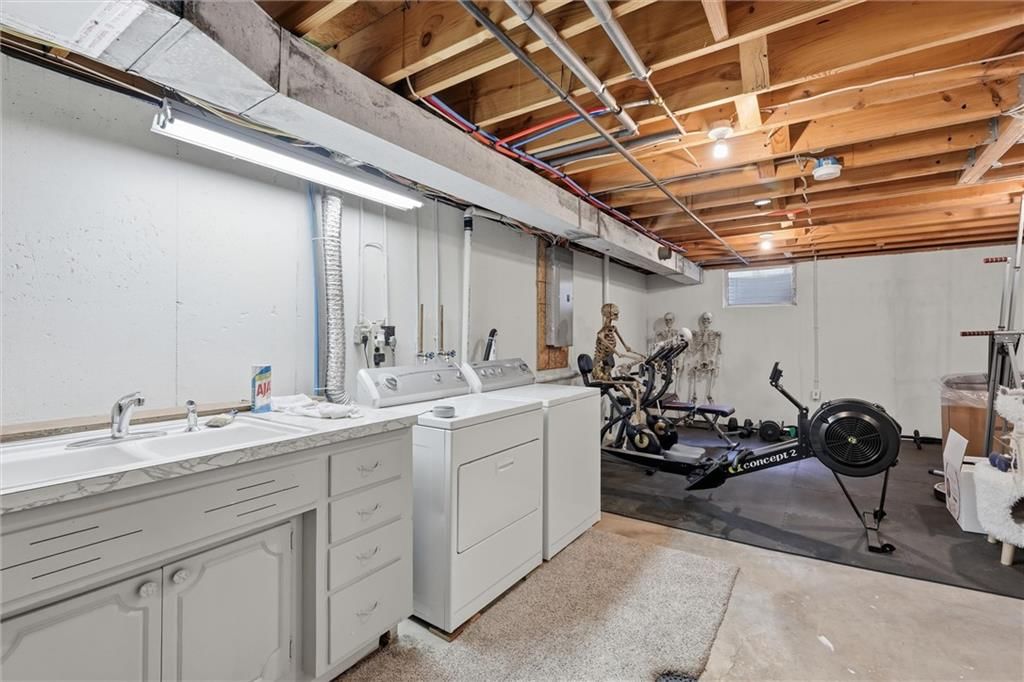 7228 Woodward Street — photo 33