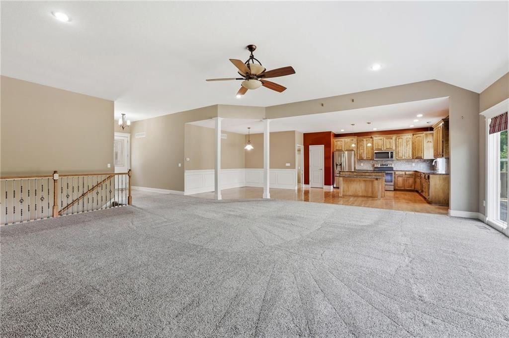 1018 N Old Mill Road — photo 8