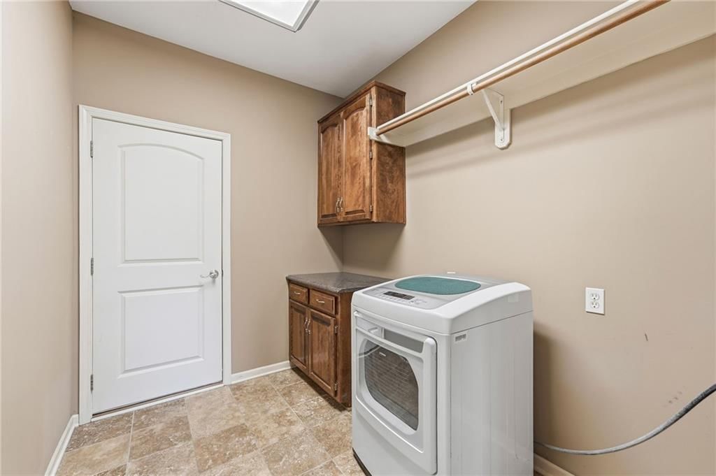 1018 N Old Mill Road — photo 17