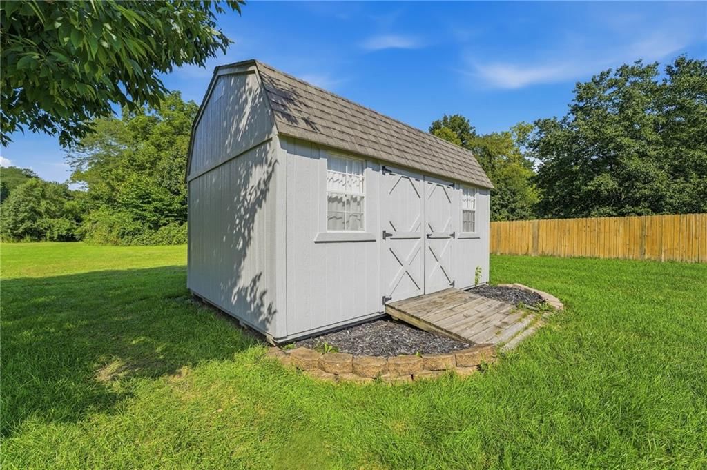 1018 N Old Mill Road — photo 38