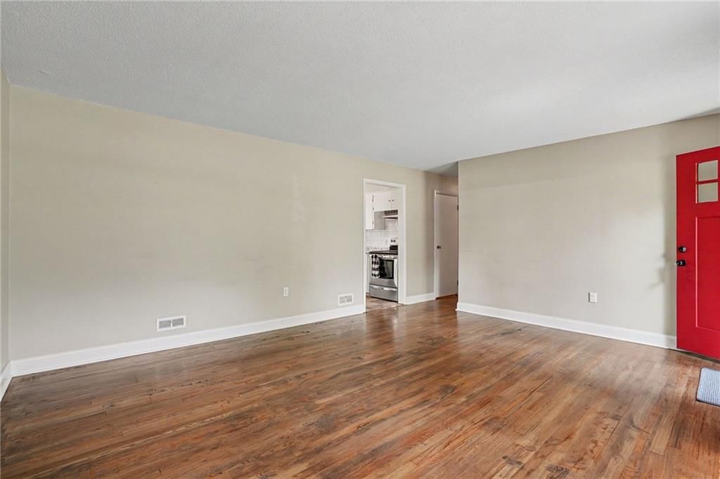6412 County Line Road — photo 5