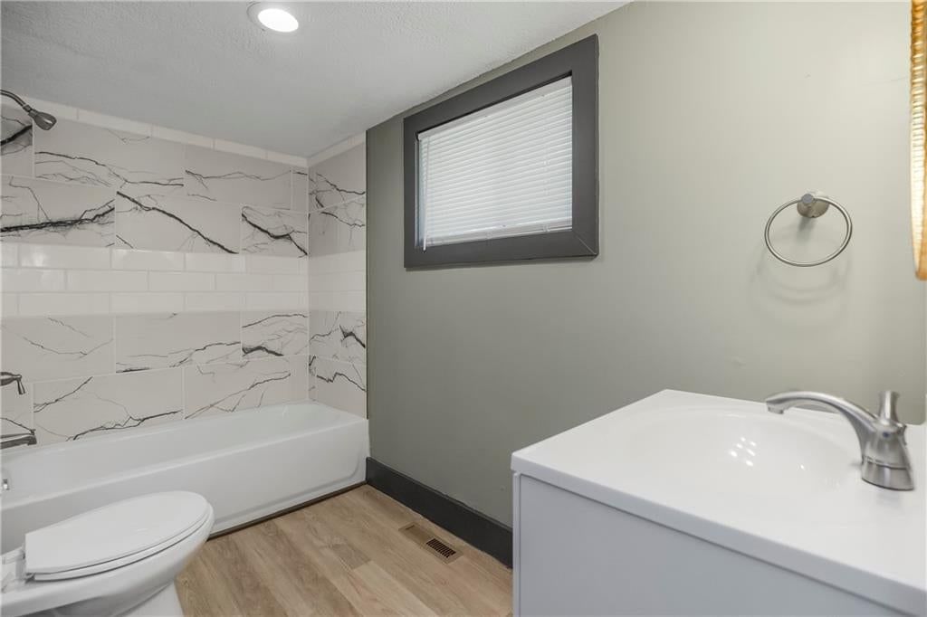 8605 Wayne Avenue — photo 14