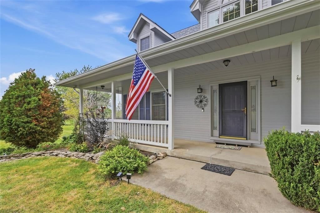 Photo 8 of 99 - 3930 W 223 Street, Bucyrus, KS 66013