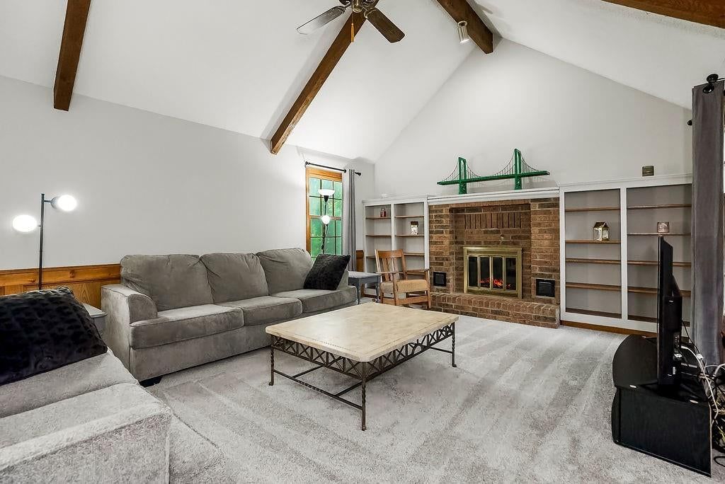 11141 W 77th Street — photo 5