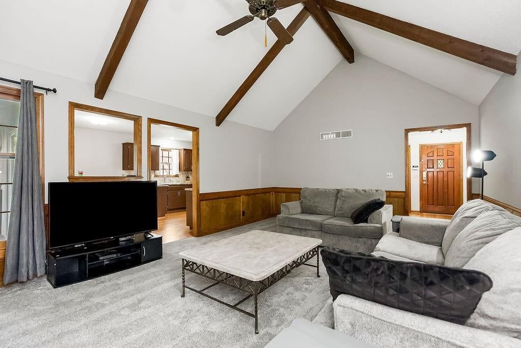 11141 W 77th Street — photo 8