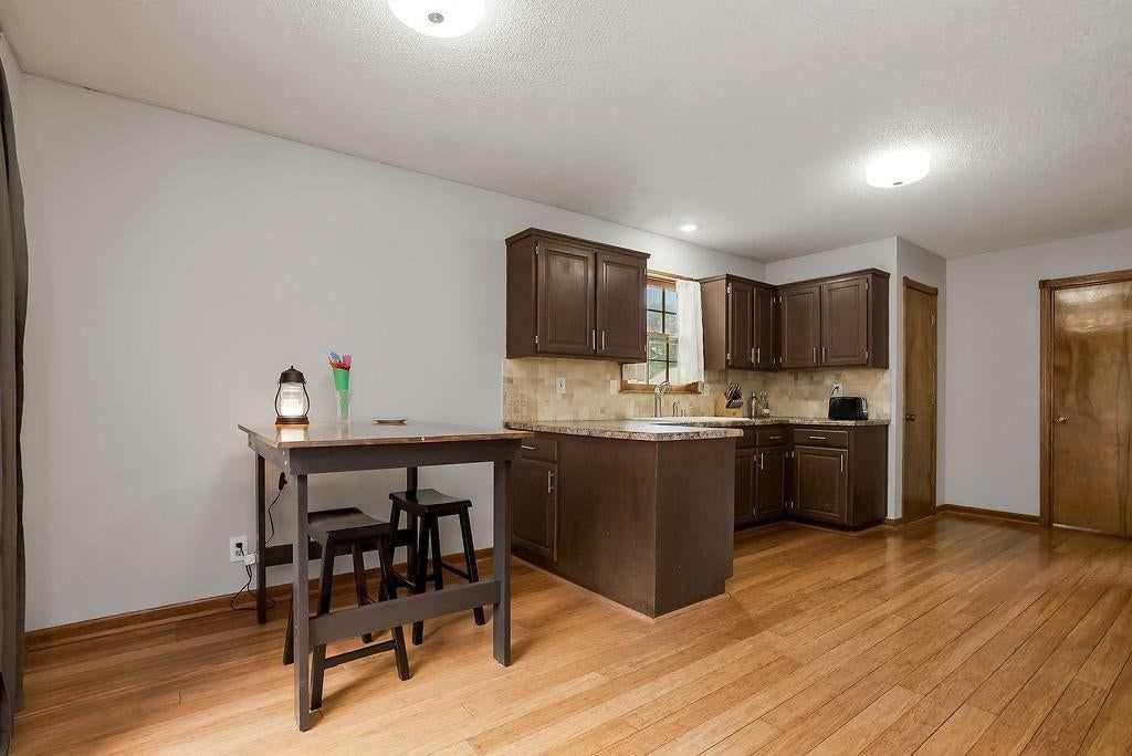 11141 W 77th Street — photo 10
