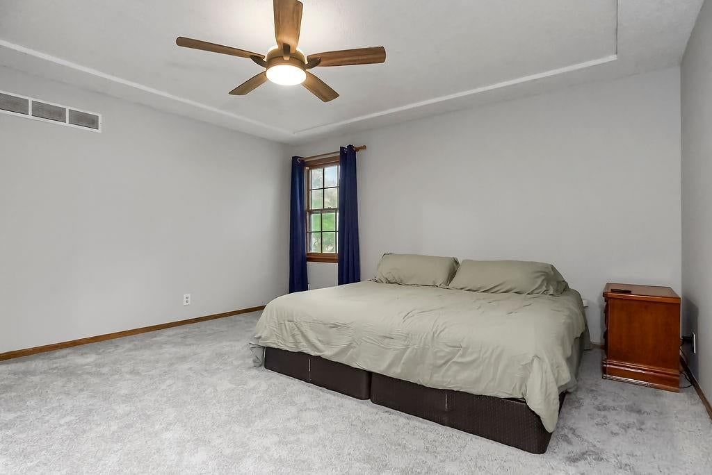 11141 W 77th Street — photo 16