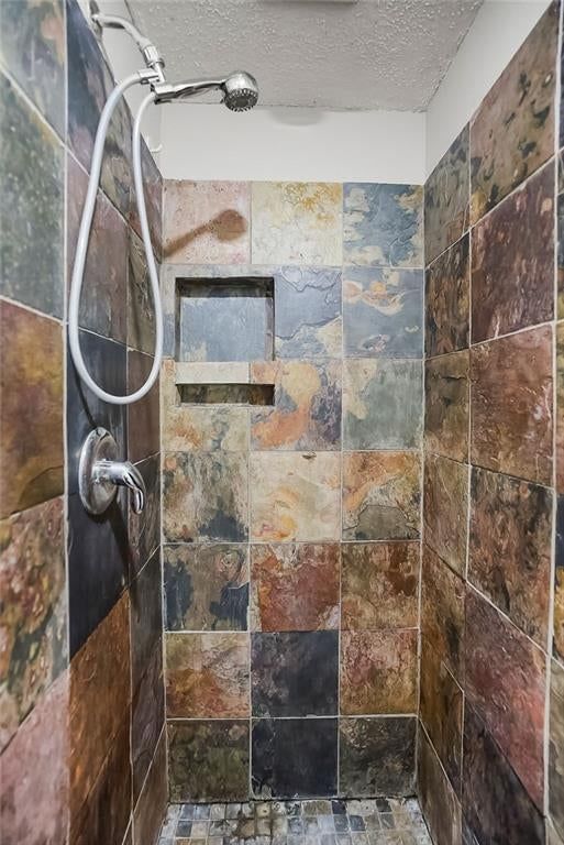 11141 W 77th Street — photo 19