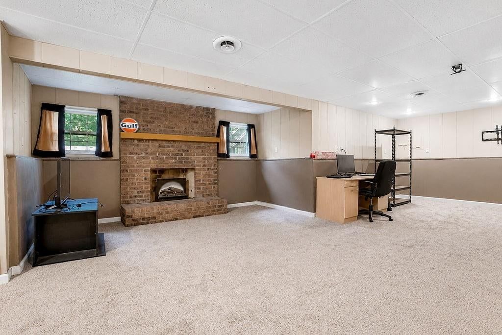 11141 W 77th Street — photo 30