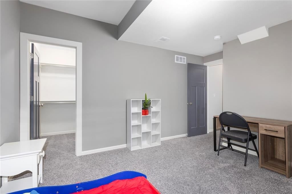 2401 NE 112th Street — photo 29