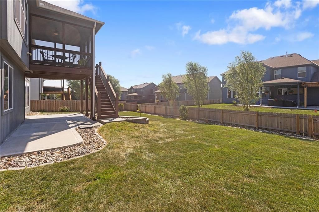 2401 NE 112th Street — photo 31