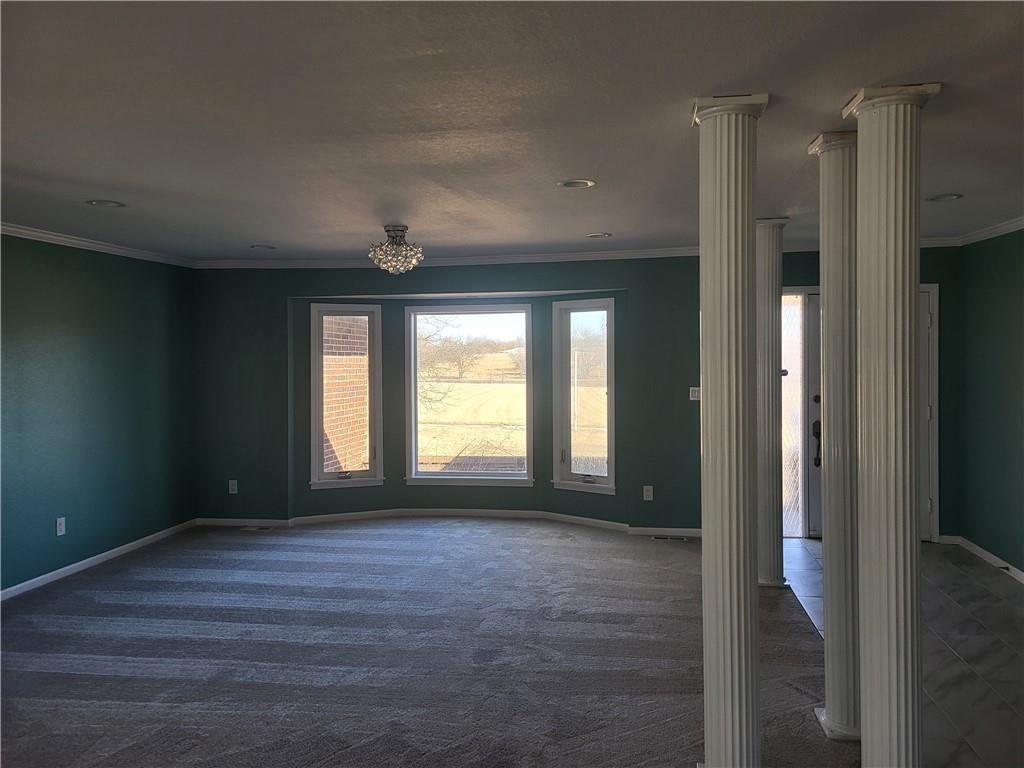 20100 S ST RT J Highway, Peculiar, MO: listing photo 2