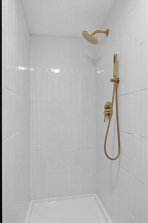 427 W 87th Terrace — photo 12