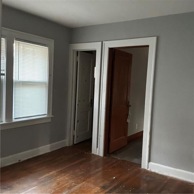 1150 Rowland Avenue — photo 8