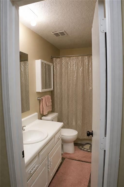 7423 & 7425 Englewood Lane — photo 14