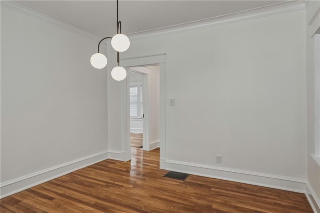 5623 Brooklyn Avenue — photo 10