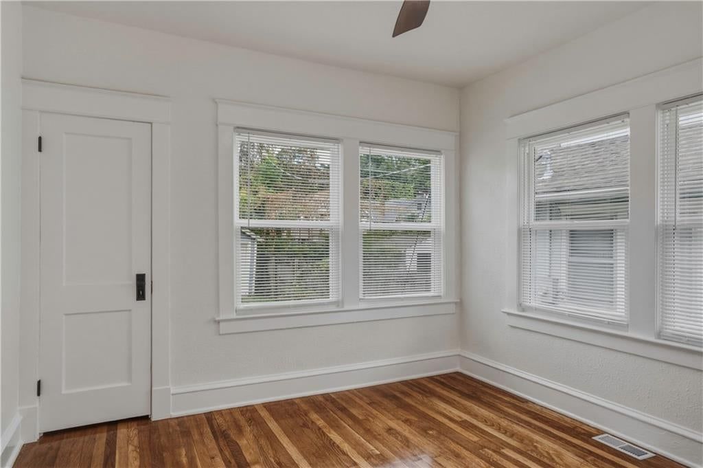 5623 Brooklyn Avenue — photo 22