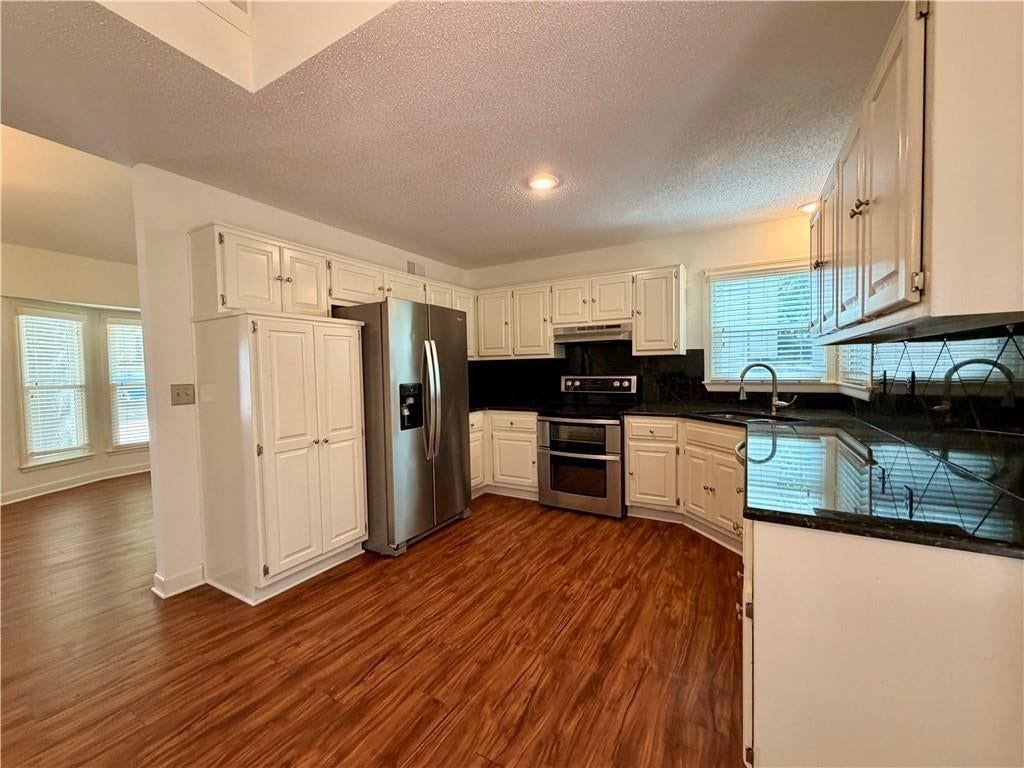 12516 S Cottonwood Drive — photo 7