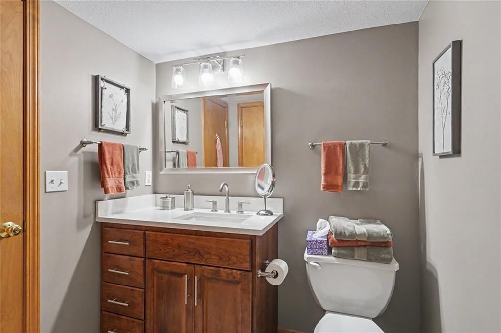 2719 Larkspur Court — photo 11