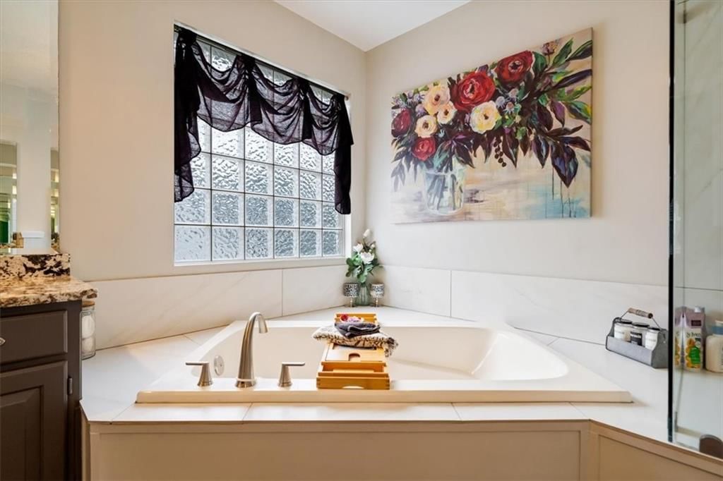 5125 Roundtree Street — photo 13