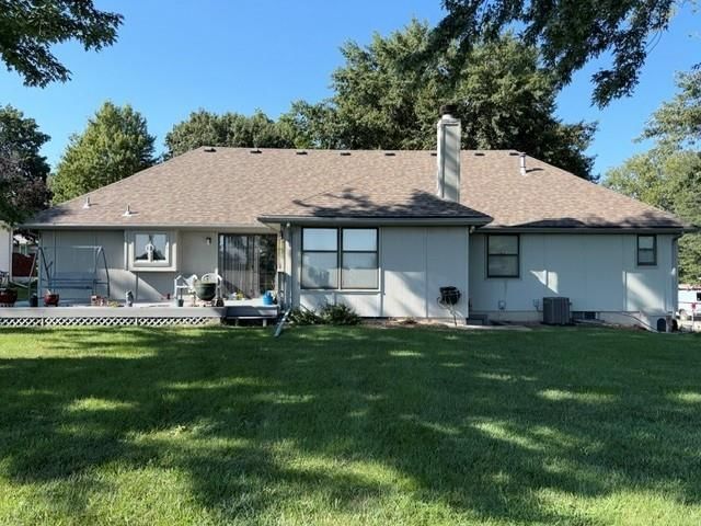 12309 E 53rd Street — photo 2
