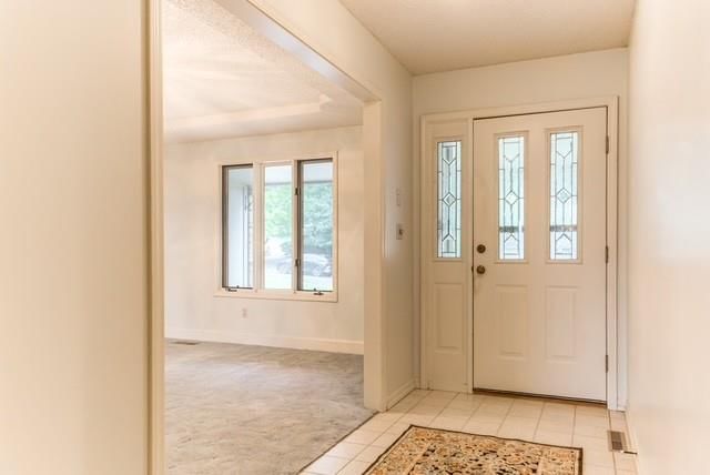 Photo 4 of 34 - 12309 E 53rd Street, Kansas City, MO 64133