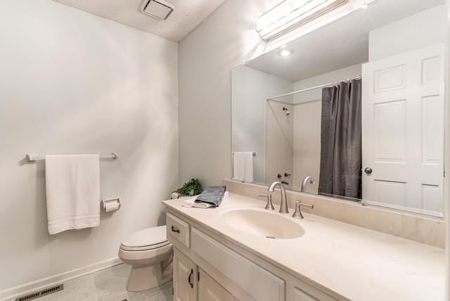 Photo 28 of 34 - 12309 E 53rd Street, Kansas City, MO 64133