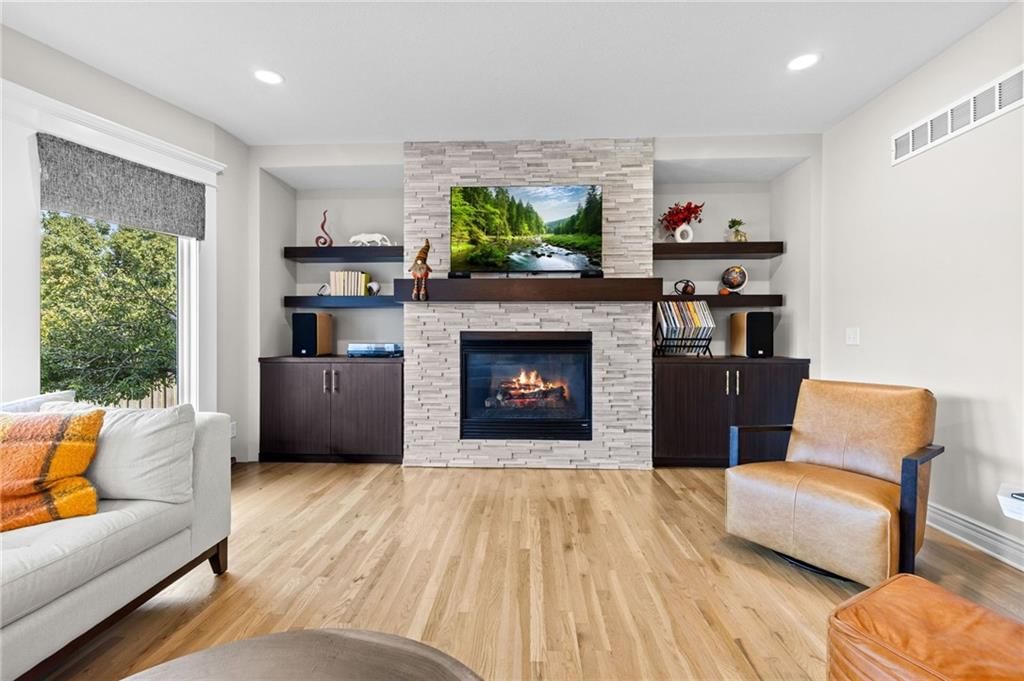 2818 NE WOOD CREEK Lane — photo 12