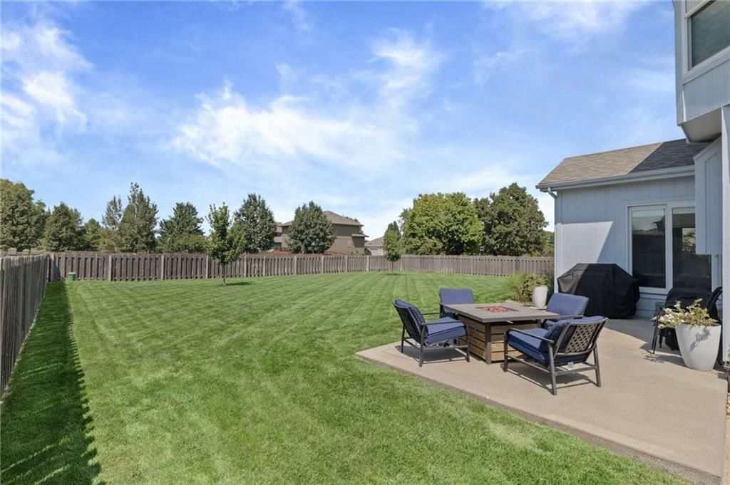 2818 NE WOOD CREEK Lane — photo 60