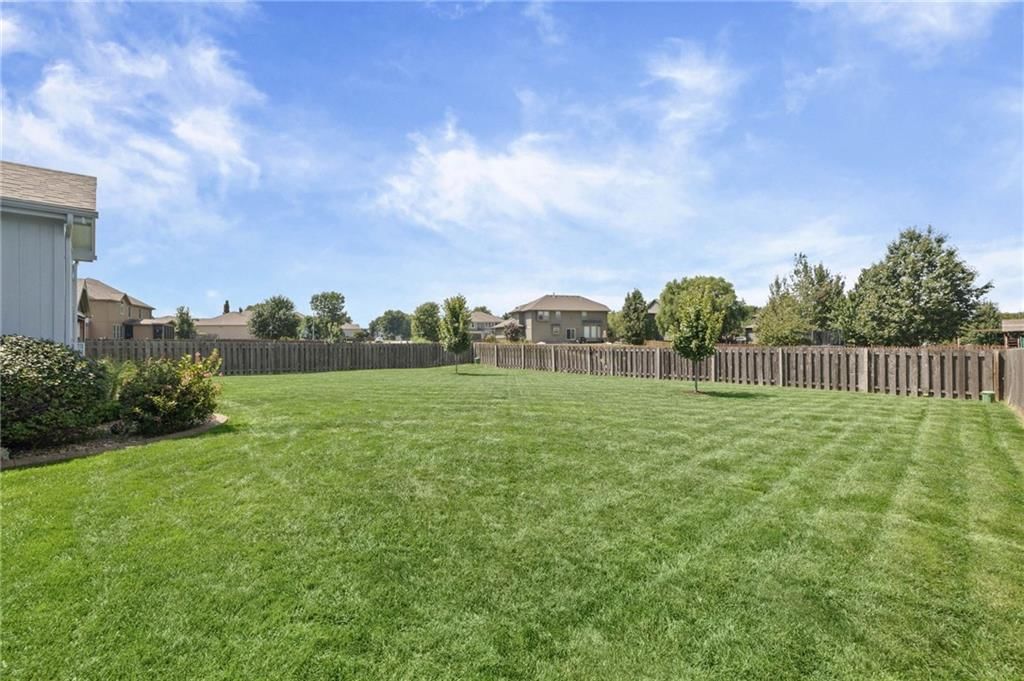 2818 NE WOOD CREEK Lane — photo 64