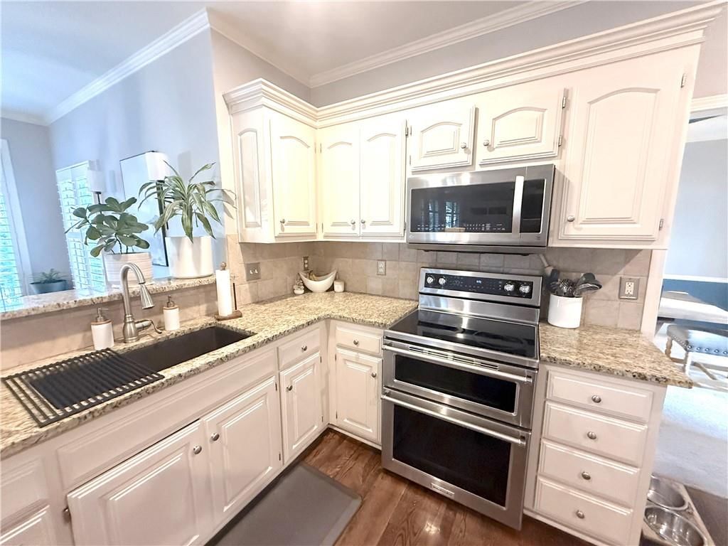21310 W 81st Place — photo 20
