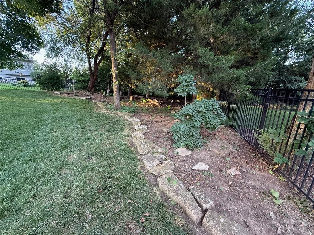 21310 W 81st Place — photo 61