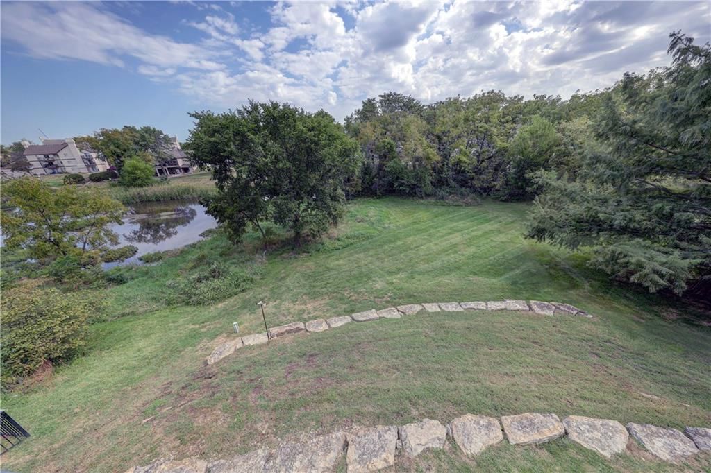 Photo 33 of 35 - 1616 N Hunter Drive, Olathe, KS 66051