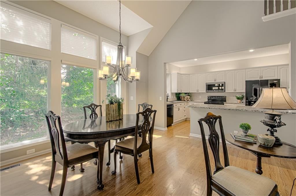 Photo 10 of 48 - 13449 W 126 Terrace, Overland Park, KS 66213