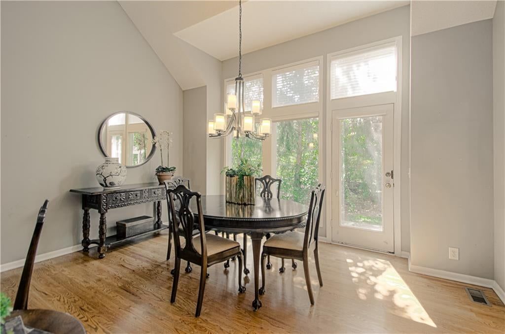 Photo 11 of 48 - 13449 W 126 Terrace, Overland Park, KS 66213