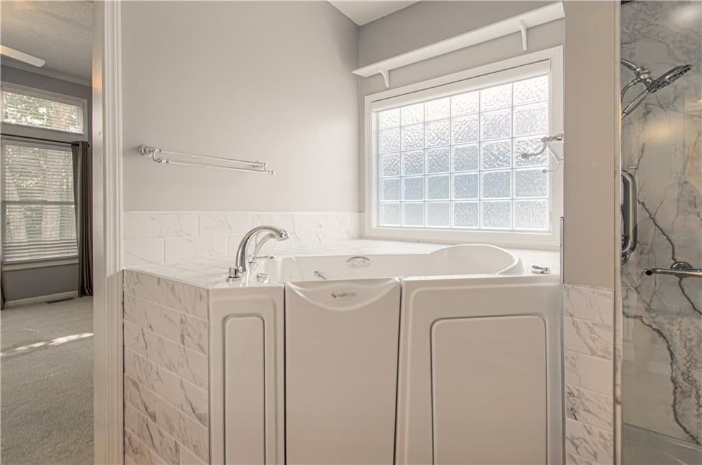 Photo 22 of 48 - 13449 W 126 Terrace, Overland Park, KS 66213