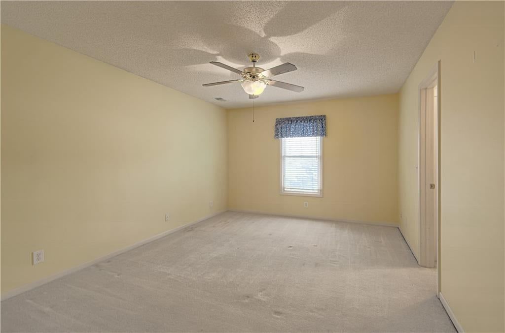 Photo 31 of 48 - 13449 W 126 Terrace, Overland Park, KS 66213