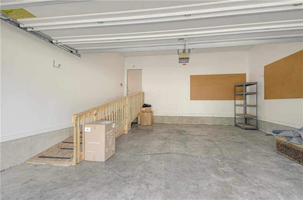 Photo 41 of 48 - 13449 W 126 Terrace, Overland Park, KS 66213