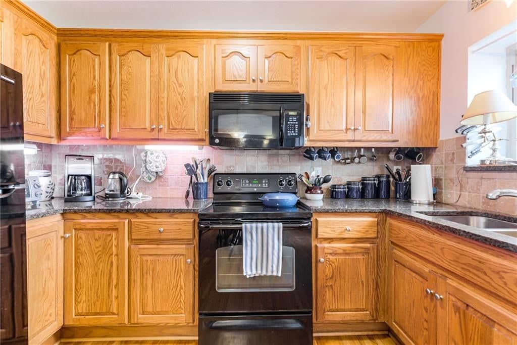 4328 Walnut Street — photo 15