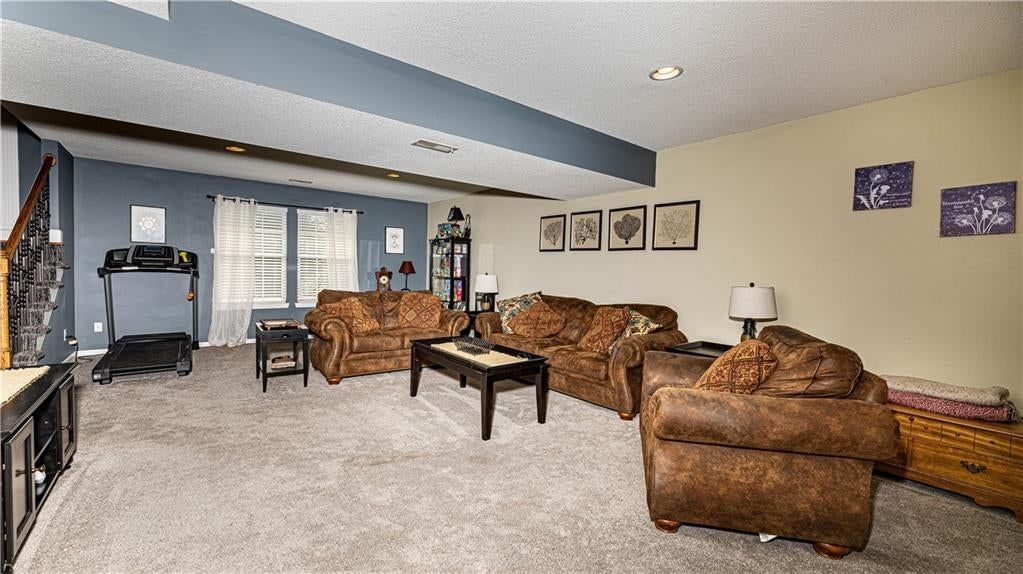 1508 NW Pond Avenue — photo 15