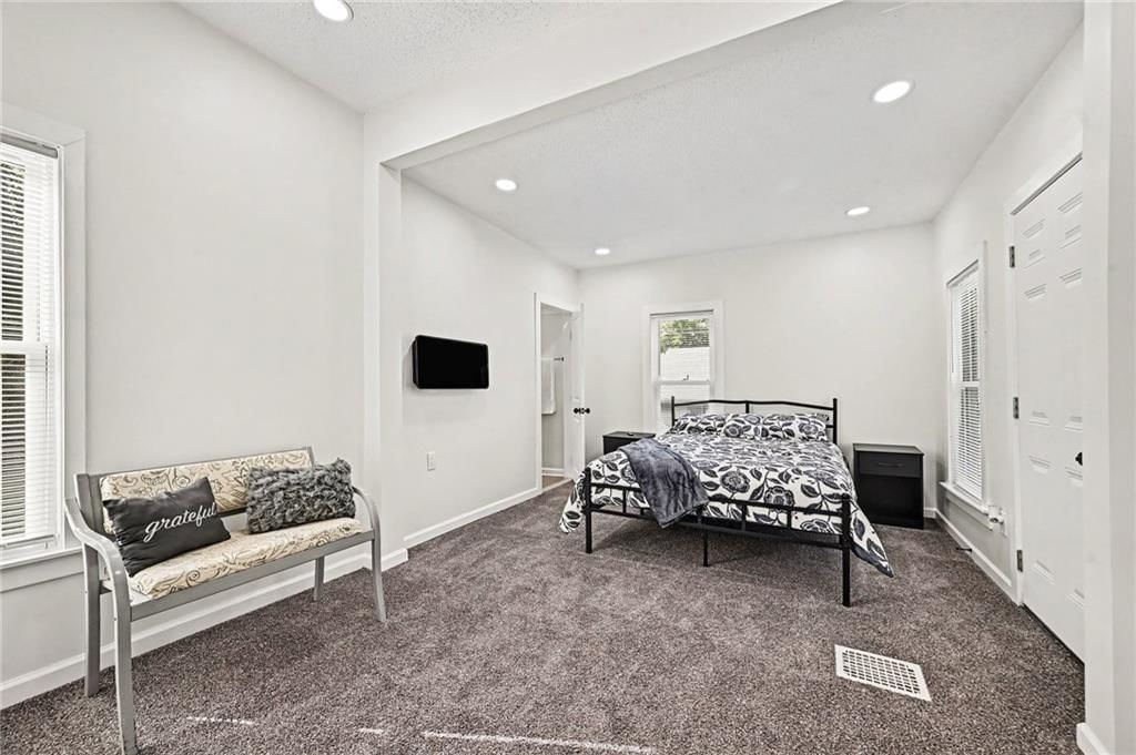 2510 Bellefontaine Avenue — photo 23