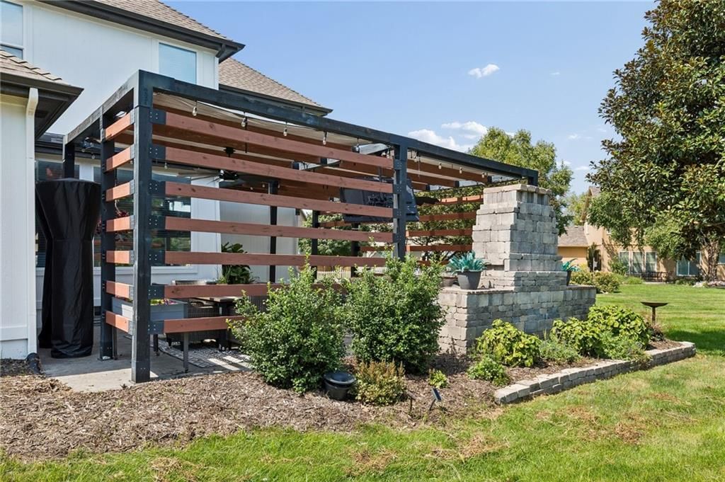 2504 SW Samuel Lane — photo 43